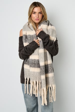 Basic autumn scarf h5 Picture3